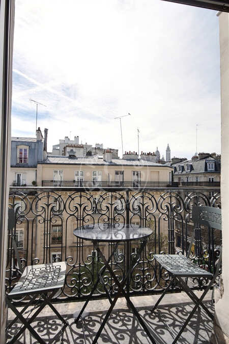 Balcon Appartement meublé - 51m²  - 1 chambre - Jules Joffrin - Mairie du 18ème - Paris