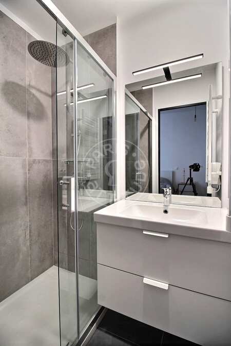 Bagno Appartamento arredato - 42m²  - 1 locale - Strasbourg Saint-Denis - Parigi