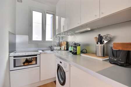 Cuisine Appartement meublé - 37m²  - 1 chambre - Sacré-Cœur - Paris