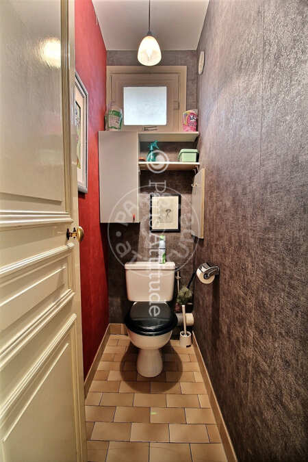 Toilet Furnished apartment - 55m²  - 1 bedroom - Place Monge - Paris