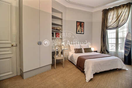 Bedroom Furnished apartment - 140m² - 3 bedrooms - Port Royal / Raspail - Paris