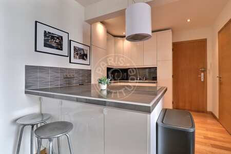 Kitchen Furnished apartment - 47m²  - 2 bedrooms - Puteaux