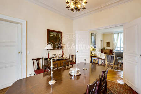 Salle à manger Appartement meublé - 135m²  - 2 chambres - Champs-Elysées - Paris
