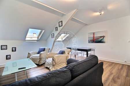 Sala Apartamento mobilado - 60m²  - 3 quartos - Courbevoie