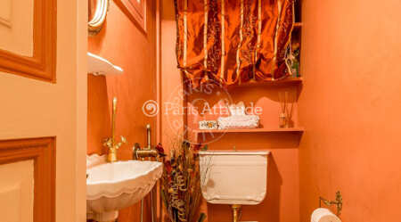 Toilet Furnished apartment - 72m²  - 1 bedroom - Trocadéro - Paris