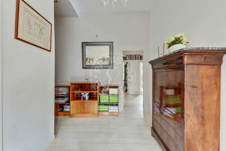 Eingangsbereich Möblierte wohnung - 140m²  - 3 Zimmer - Neuilly-sur-Seine