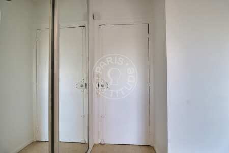 Ingresso Appartamento arredato - 45m² - 1 locale - Jules Joffrin - Mairie du 18ème - Parigi