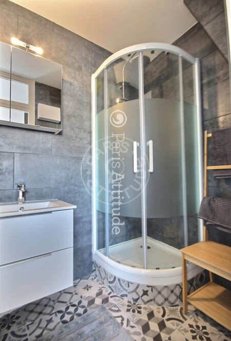 Casa de banho Apartamento mobilado - 37m²  - 1 quarto - Centre George Pompidou - Paris
