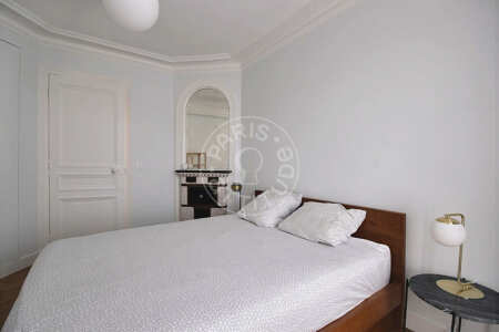 Camera da letto Appartamento arredato - 47m²  - 1 locale - Saint-Paul - Parigi