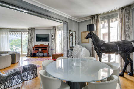 Salle à manger Appartement meublé - 177m²  - 3 chambres - Avenue Foch - Paris