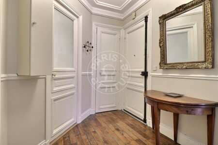 Eingangsbereich Möblierte wohnung - 50m²  - 1 Zimmer - Batignolles - Paris