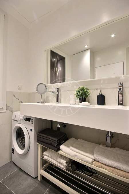 Badezimmer Möblierte wohnung - 78m²  - 3 Zimmer - Ecole Militaire / Unesco / Duroc - Paris