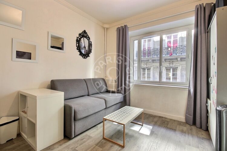 Salon - Studio meublé - Paris 75009 - 13692