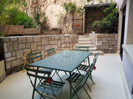 Garden Furnished apartment - 35m²  - 1 bedroom - La Muette / Bois de Boulogne - Paris