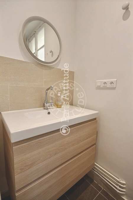 Bathroom Furnished apartment - 50m²  - 2 bedrooms - Arc de Triomphe - Paris