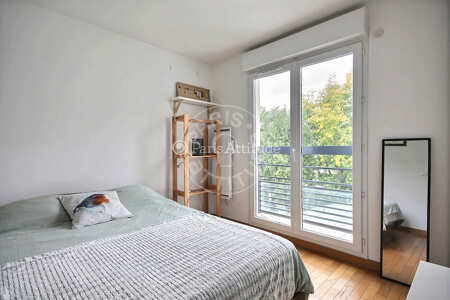 Bedroom Furnished apartment - 67m²  - 2 bedrooms - Commerce - Paris