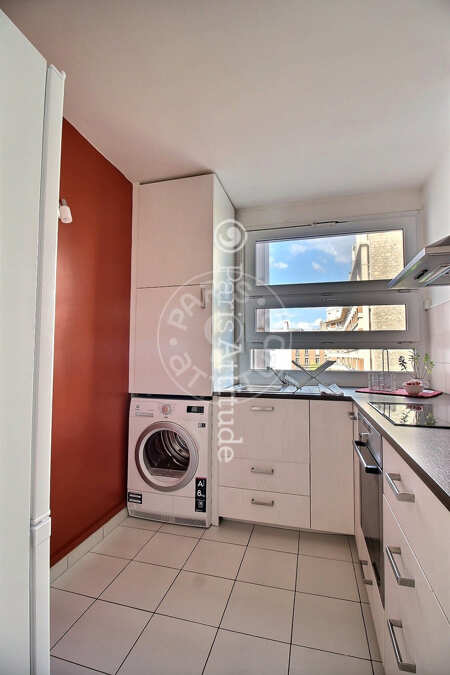 Kitchen Furnished apartment - 64m²  - 2 bedrooms - Montrouge