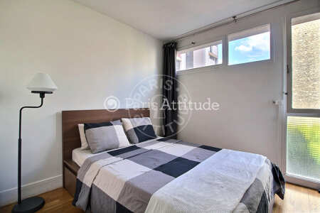 Bedroom Furnished apartment - 64m²  - 2 bedrooms - Montrouge