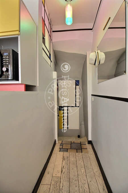 Entrance Furnished apartment - 40m²  - 1 bedroom - Strasbourg Saint-Denis - Paris