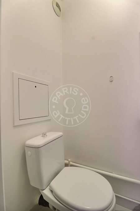 Toilet Furnished apartment - 48m²  - 1 bedroom - Courbevoie