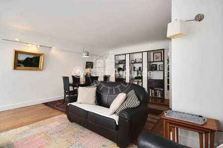 Living room Furnished apartment - 83m²  - 3 bedrooms - Oberkampf - Paris