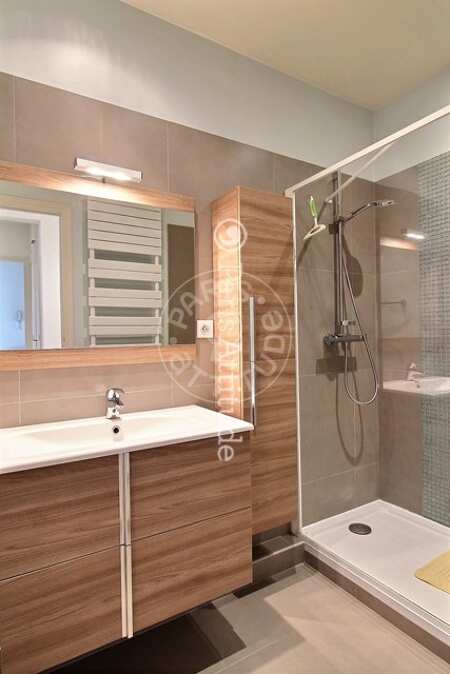 Casa de banho Apartamento mobilado - 97m²  - 2 quartos - Motte-Piquet Grenelle - Paris