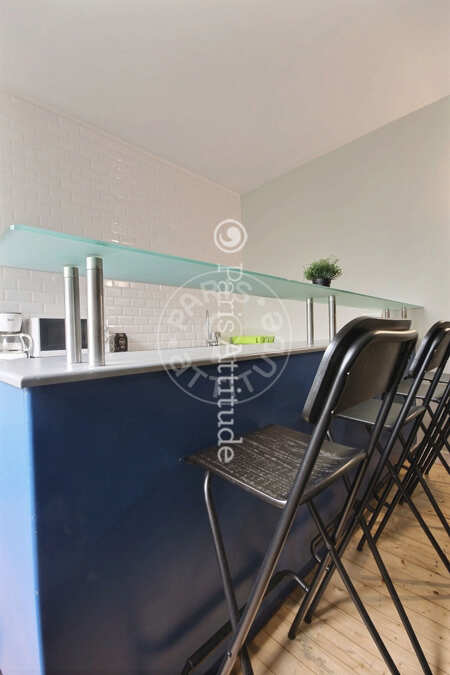 Kitchen Furnished studio alcove - 37m² - Montmartre / Place des Abbesses - Paris