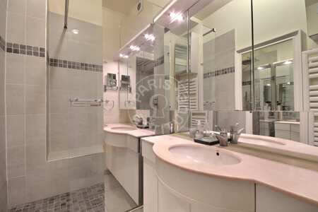 Baño Piso amueblado - 101m²  - 2 dormitorios - Ile Saint-Louis - París