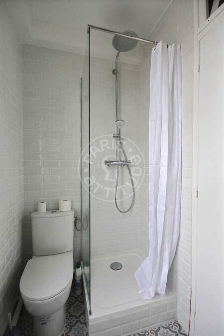 Bathroom Furnished studio alcove - 22m²  - Marx Dormoy - Paris