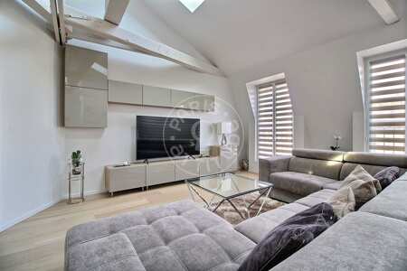 Salon Appartement meublé - 93m²  - 2 chambres - Alma-Marceau - Paris