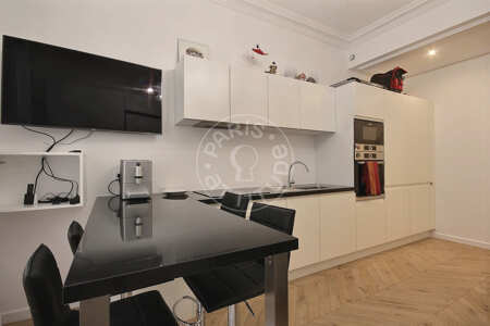 Cuisine Studio alcove meublé - 38m²  - Montmartre / Place des Abbesses - Paris