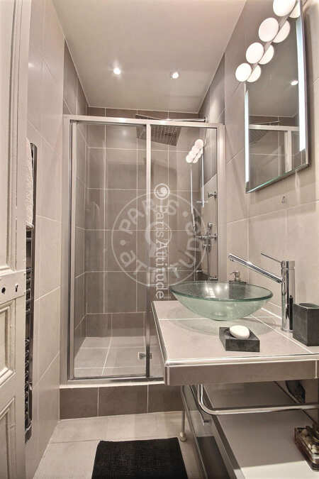 Bathroom Furnished studio - 30m²  - Arc de Triomphe - Paris