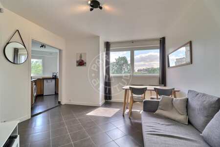 Sala Quitinete mobilado - 28m²  - Vincennes