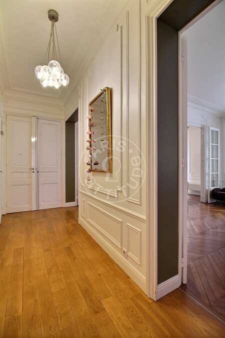 Entrada Piso amueblado - 117m²  - 3 dormitorios - Wagram - París
