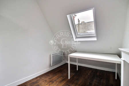 Toilet Furnished studio - 21m²  - Triangle d'Or - Paris