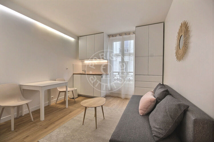 Sala - Quitinete mobiliado - Paris 75018 - 13798