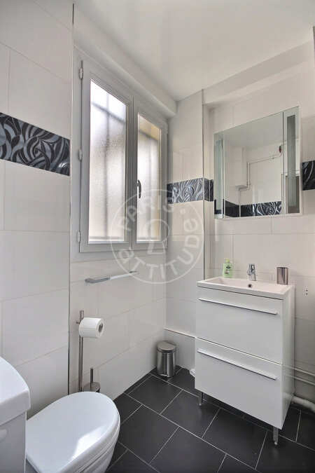 Baño Estudio amueblado - 22m²  - Mirabeau - París