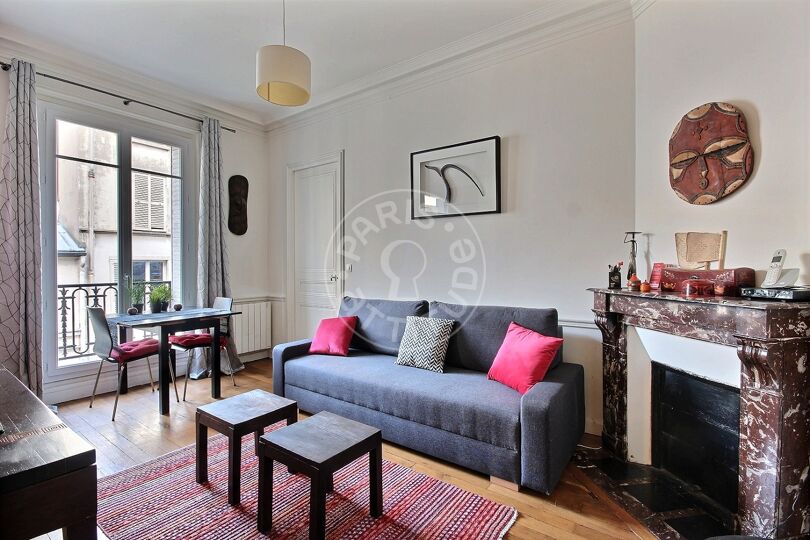 1 locale arredato - Parigi 75018 - 13817
