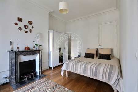 Camera da letto Appartamento arredato - 41m²  - 1 locale - Montmartre / Place des Abbesses - Parigi