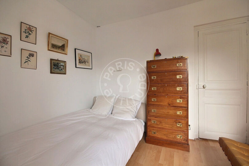 1 locale arredato - Parigi 75004 - 13818