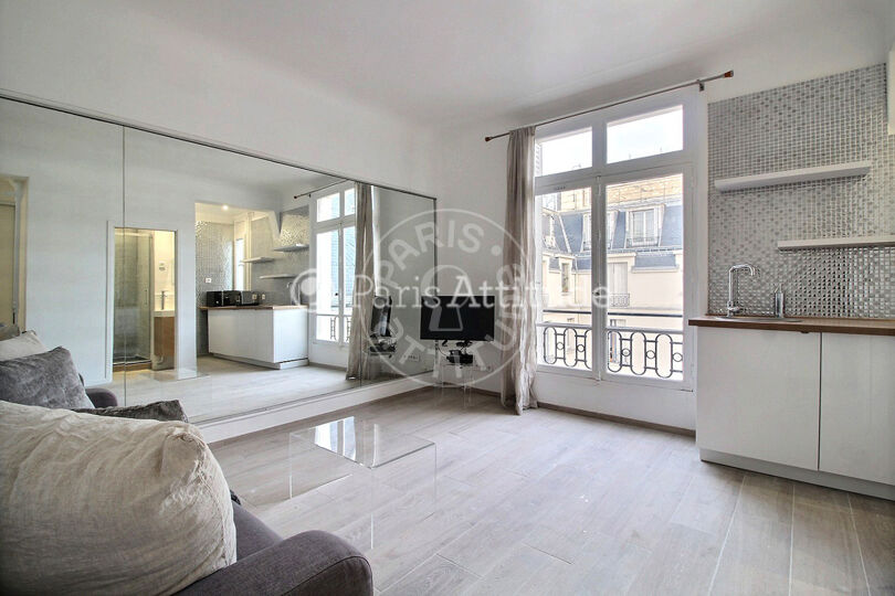 Quitinete mobiliado - Paris 75008 - 13822