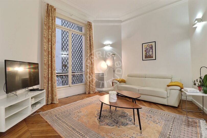 Möblierte 1 Zimmer - Paris 75008 - 13825
