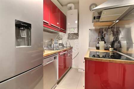 Cuisine Studio alcove meublé - 38m²  - Place des Vosges - Paris