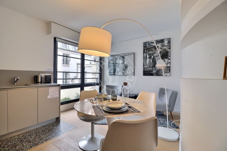 Salon - Studio meublé - Paris 75011 - 13862