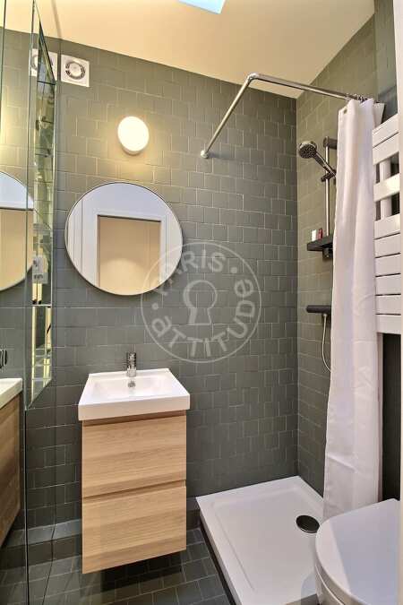 Bathroom Furnished studio - 28m²  - Ledru-Rollin - Paris