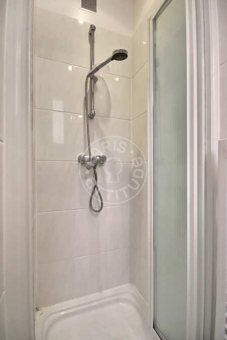 Bagno Appartamento arredato - 38m²  - 1 locale - Convention - Parigi