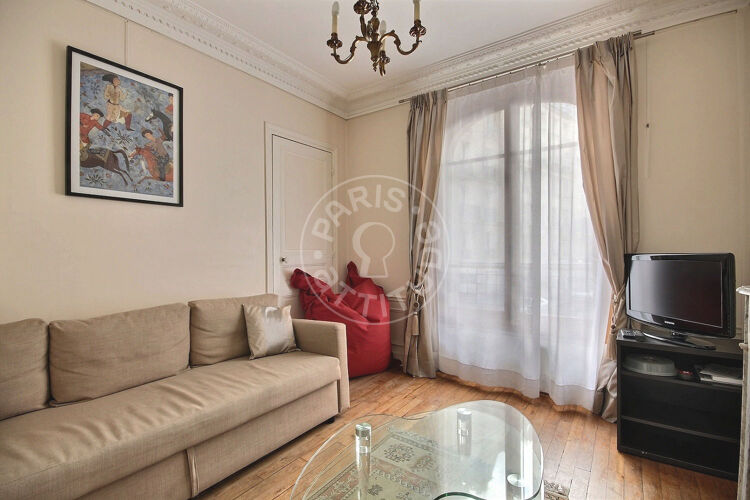 Sala - 1 quarto mobiliado - Paris 75015 - 13875
