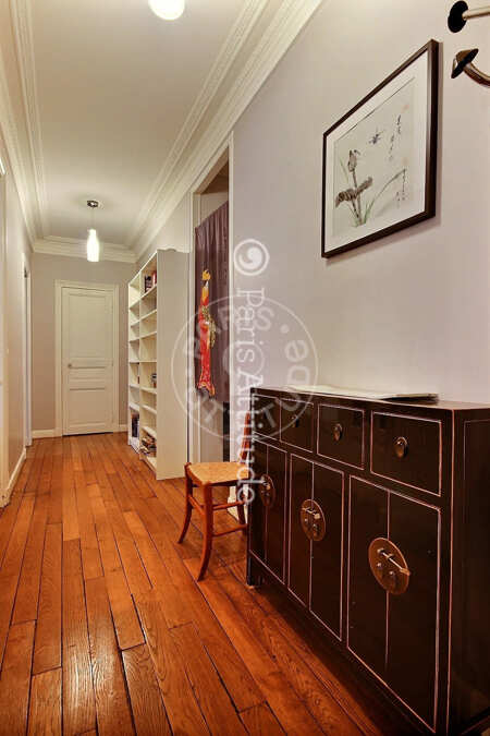 Entrada Apartamento mobilado - 87m² - 2 quartos - Gambetta - Paris