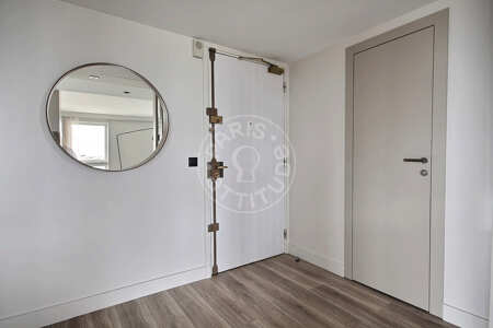 Entrada Apartamento mobilado - 114m²  - 2 quartos - Bir-Hakeim - Paris