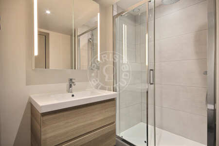 Casa de banho Apartamento mobilado - 114m²  - 2 quartos - Bir-Hakeim - Paris